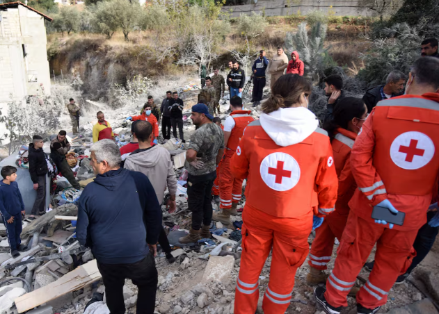 Israeli Airstrikes Target Hezbollah-Controlled Suburbs in Beirut Amid Ongoing Lebanon Conflict