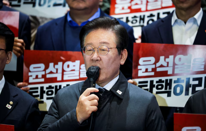 South Korea in Turmoil: Opposition Leader Calls for Presidential Impeachment Over Martial Law Declaration